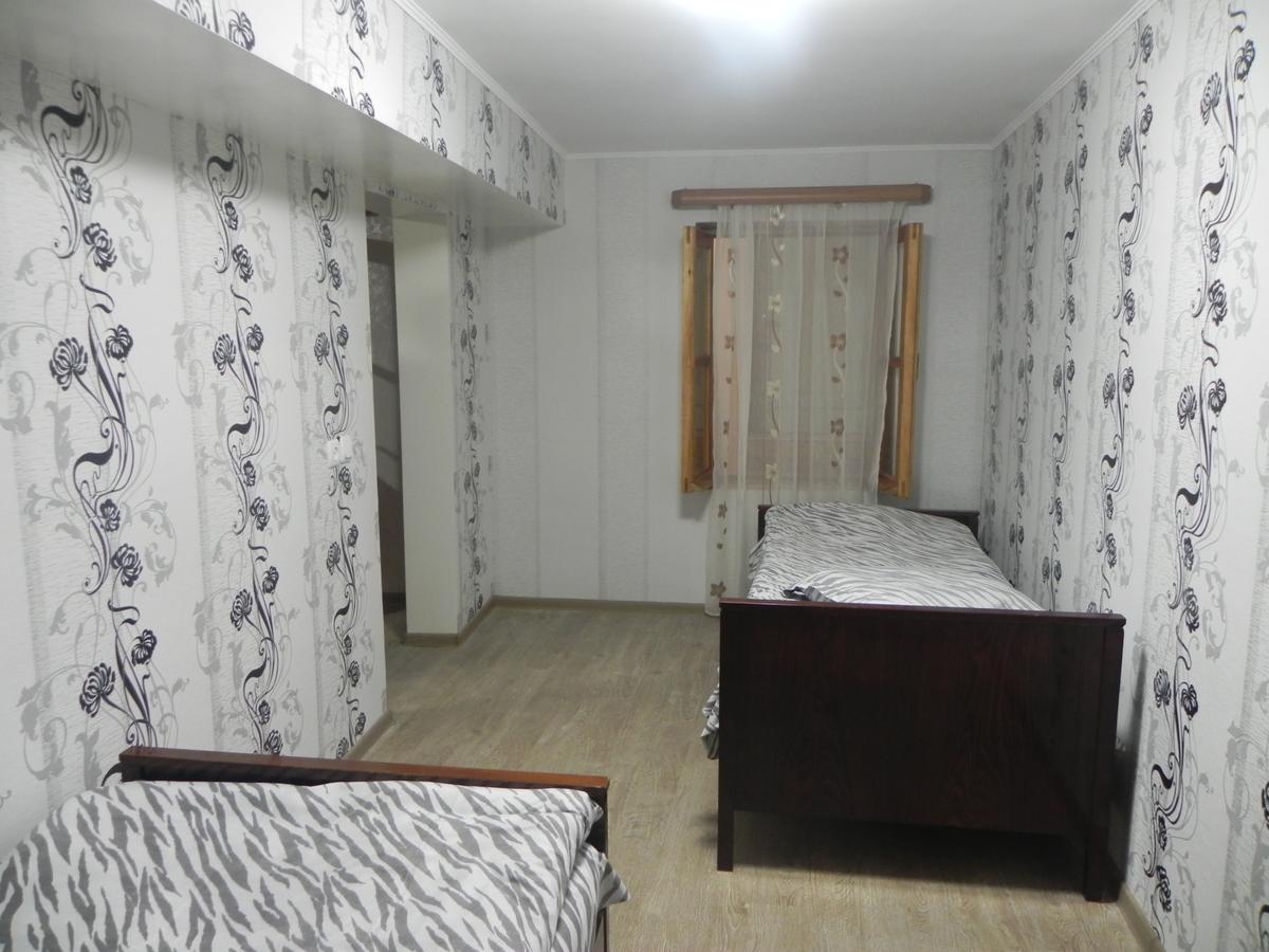 Old Yard Guest House Тбілісі Екстер'єр фото